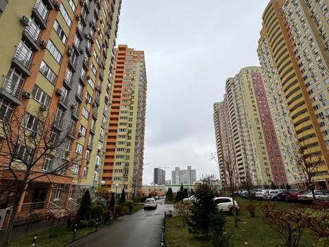 квартира за адресою Сім'ї Кульженків вул. (Петра Дегтяренка), 31-Б