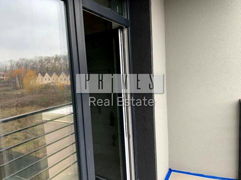 будинок за адресою Лютнева вул.