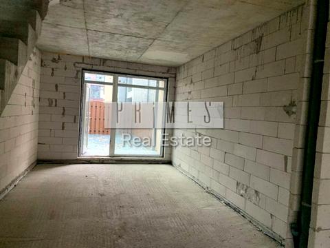 будинок за адресою Лютнева вул.