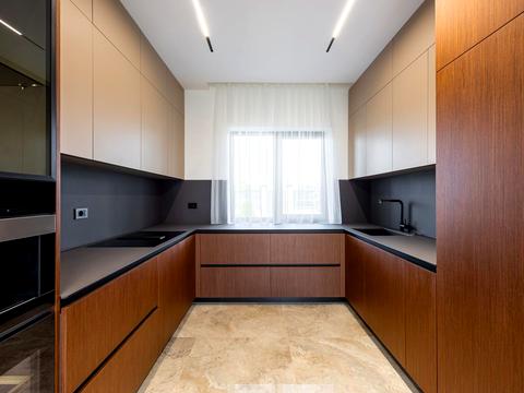 дом по адресу Весела