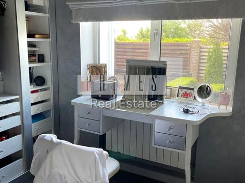 будинок за адресою Озерна