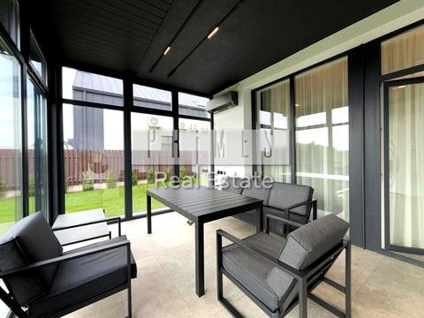 будинок за адресою с. Лісники, Лісники