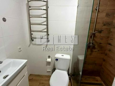 будинок за адресою Парникова вул.