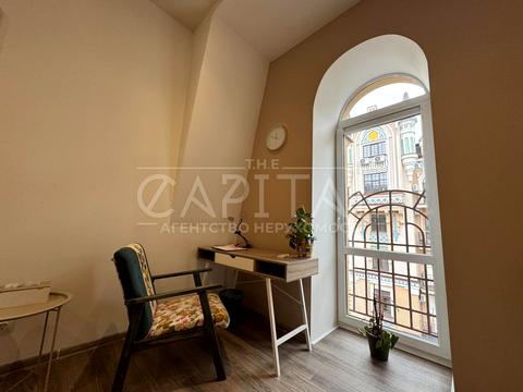 комерційна за адресою Кожум'яцька вул., 12-Ж