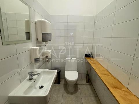 комерційна за адресою Кожум'яцька вул., 12-Ж