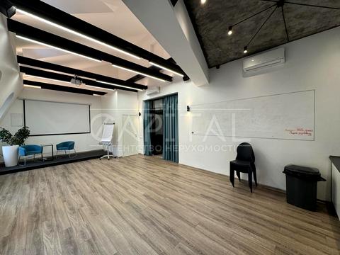 комерційна за адресою Кожум'яцька вул., 12-Ж