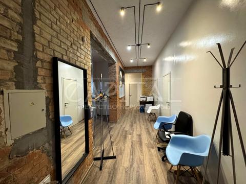 комерційна за адресою Кожум'яцька вул., 12-Ж