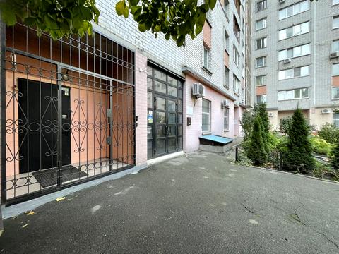 коммерческая по адресу Верховинца Василия ул., 10