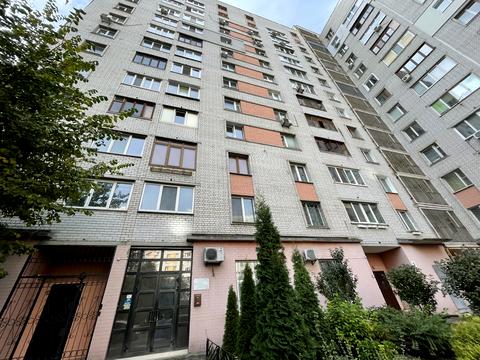 коммерческая по адресу Верховинца Василия ул., 10