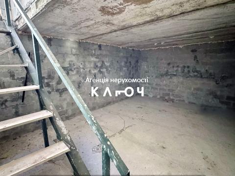 дом по адресу Українська, 84