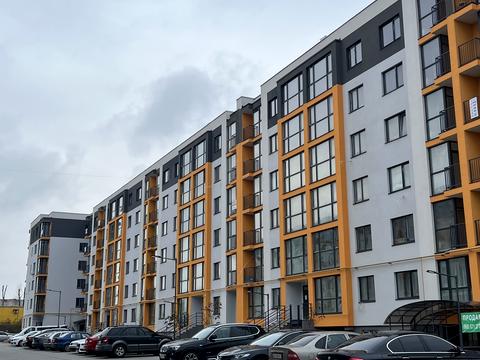 квартира за адресою Райдужна вул., 102