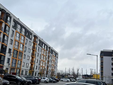 квартира за адресою Райдужна вул., 102