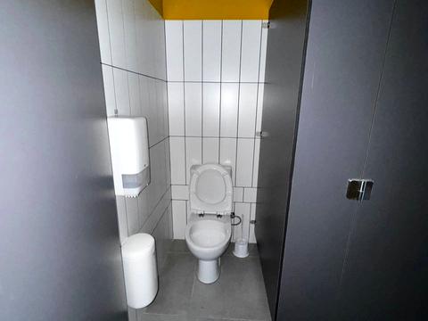 комерційна за адресою Шолом-Алейхема вул., 7