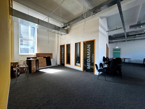 комерційна за адресою Шолом-Алейхема вул., 7