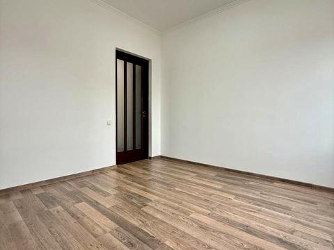 будинок за адресою Головна