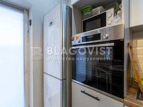 будинок за адресою Малоземельна