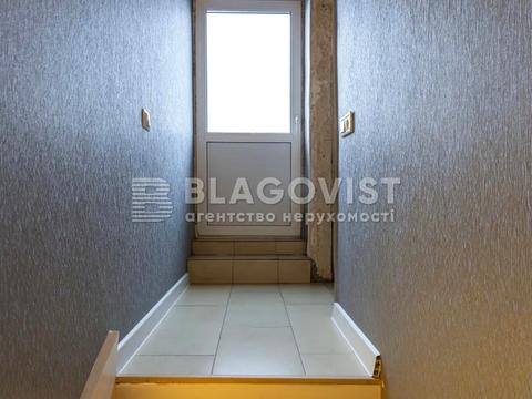 будинок за адресою Малоземельна