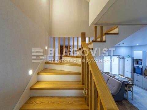 будинок за адресою Малоземельна