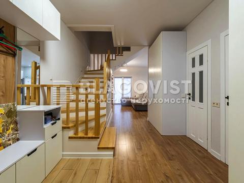 будинок за адресою Малоземельна