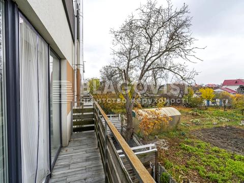 будинок за адресою Малоземельна