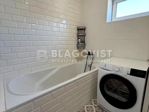 будинок за адресою Малоземельна