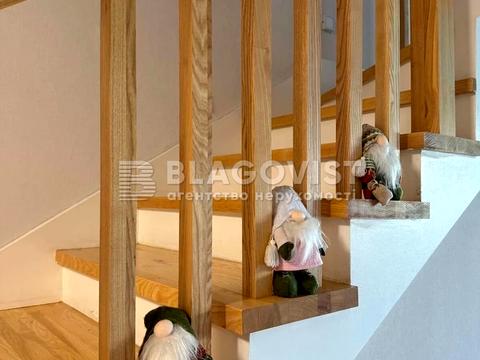 будинок за адресою Малоземельна