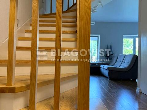 будинок за адресою Малоземельна