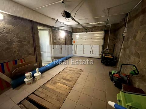 будинок за адресою Польова вул.