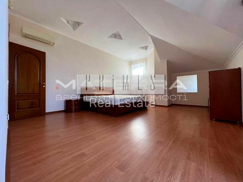 будинок за адресою Скіфська вул.