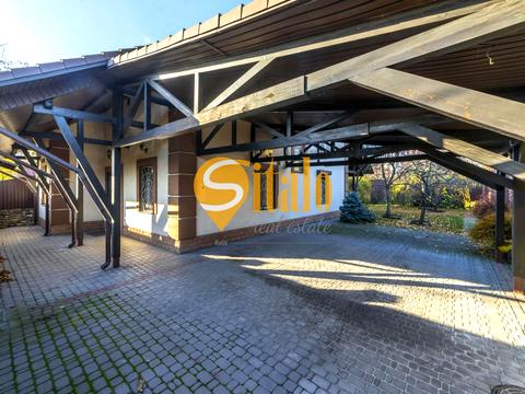 будинок за адресою 138-ма Садова