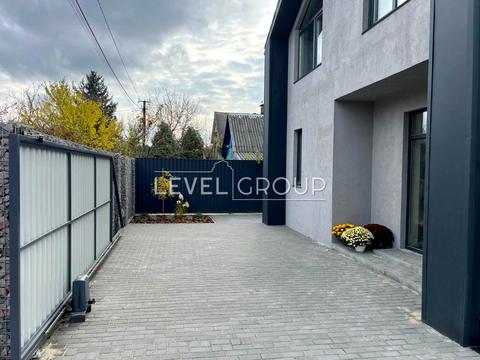 дом по адресу Центральна