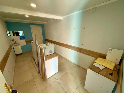 комерційна за адресою Високовольтна вул., 83