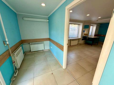 комерційна за адресою Високовольтна вул., 83