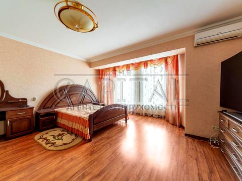 будинок за адресою Ярослава Гашека