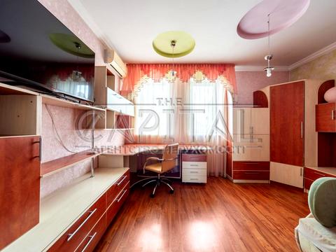 будинок за адресою Ярослава Гашека