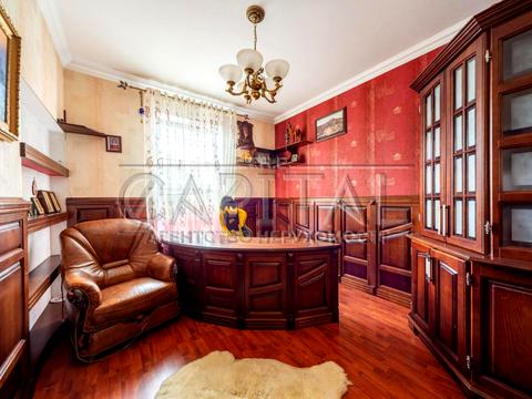 будинок за адресою Ярослава Гашека