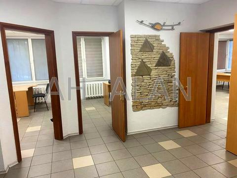 коммерческая по адресу Левка Лукьяненко ул. (Маршала Тимошенко), 29-В