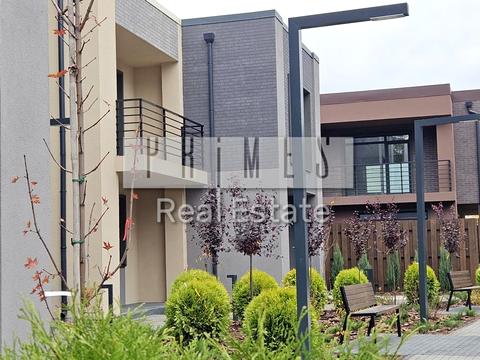 будинок за адресою Лютнева вул.