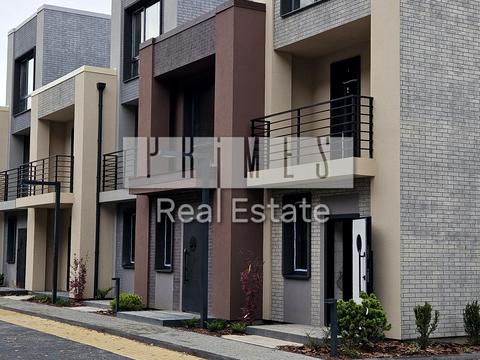 будинок за адресою Лютнева вул.