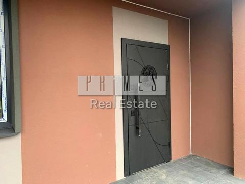 будинок за адресою Лютнева вул.