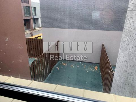 будинок за адресою Лютнева вул.