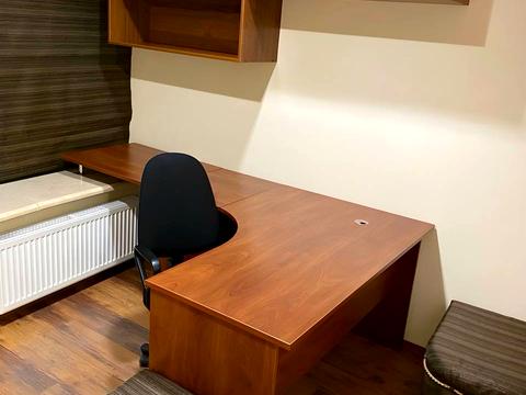 комерційна за адресою Королеви Єлизавети ІІ вул. (Глинки), 2