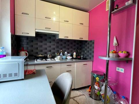 квартира за адресою Першотравнева, 49/10