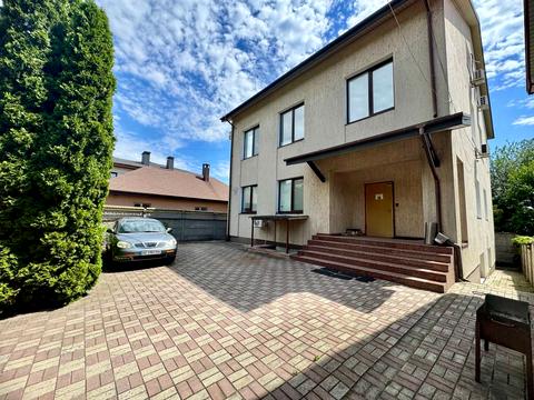 комерційна за адресою Січових Стрільців вул. (Артема), 127