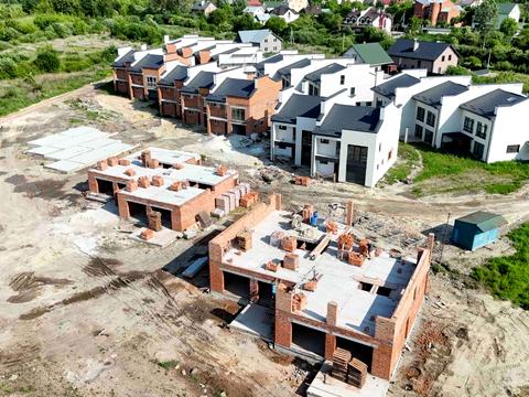 будинок за адресою Богдана Хмельницького вул., 235