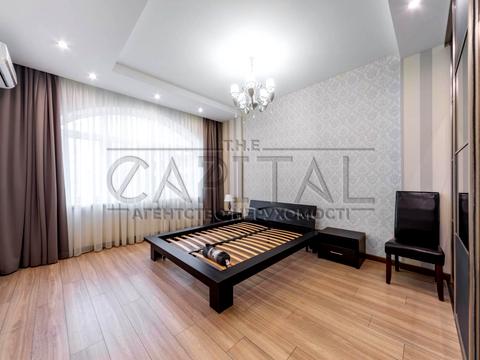 квартира за адресою Золотоустівська вул., 52