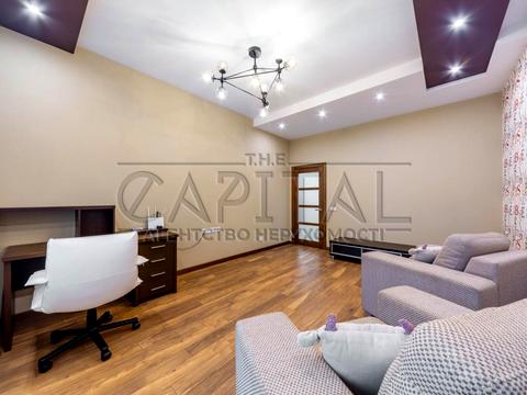 квартира за адресою Золотоустівська вул., 52