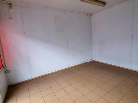 комерційна за адресою Вербова вул., 21-23