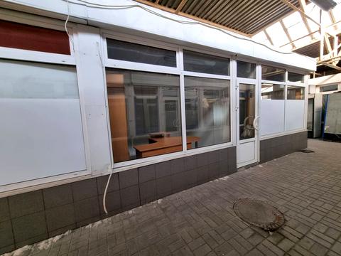 комерційна за адресою Вербова вул., 21-23