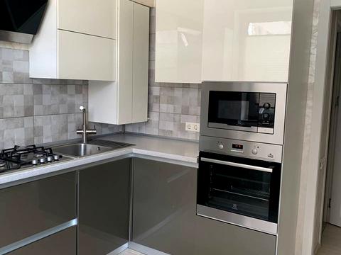 квартира за адресою Дорошенка вул., 5